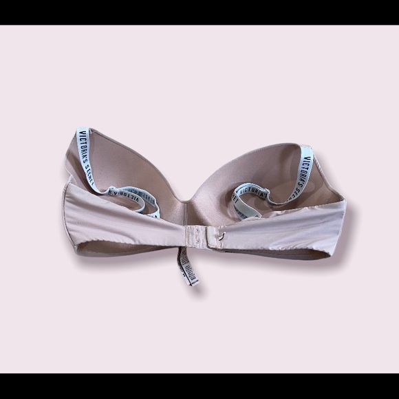 Victoria’s Secret Demi Bra 36DD - Picture 2 of 2